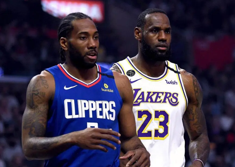 NBA-东契奇压哨绝杀快船，终结对手四连胜登顶西部引热议